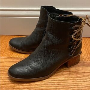Kork-Ease Black Leather Lace-Up Boots